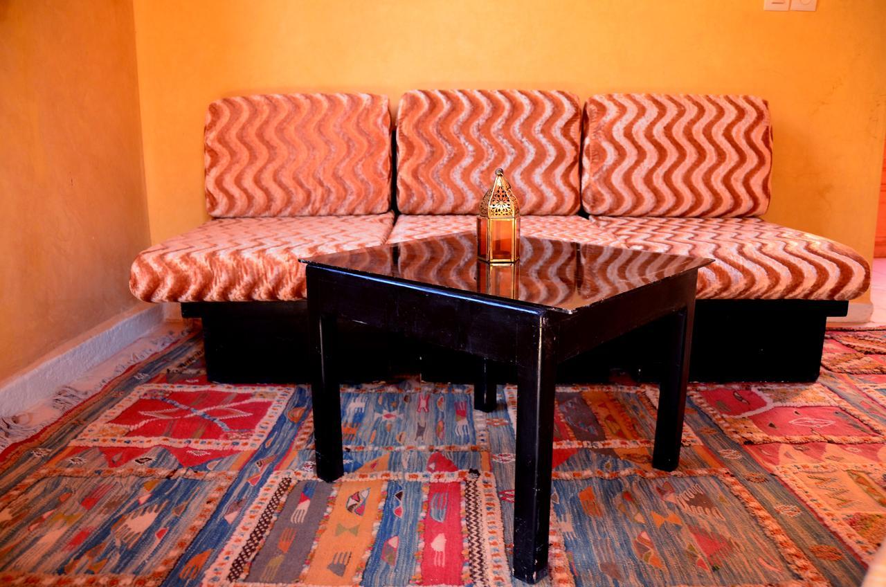 Отель Latifa House Sbiti Экстерьер фото