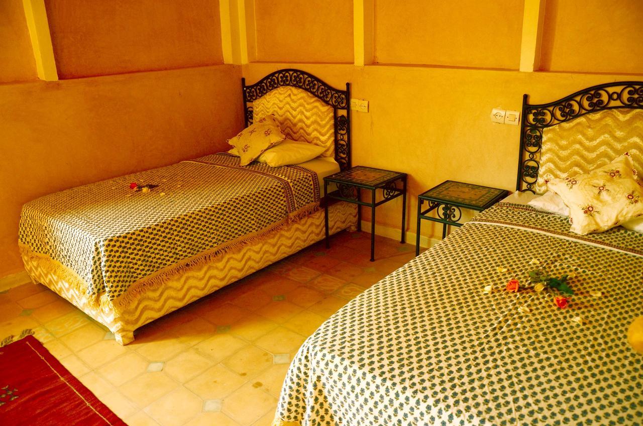 Отель Latifa House Sbiti Экстерьер фото
