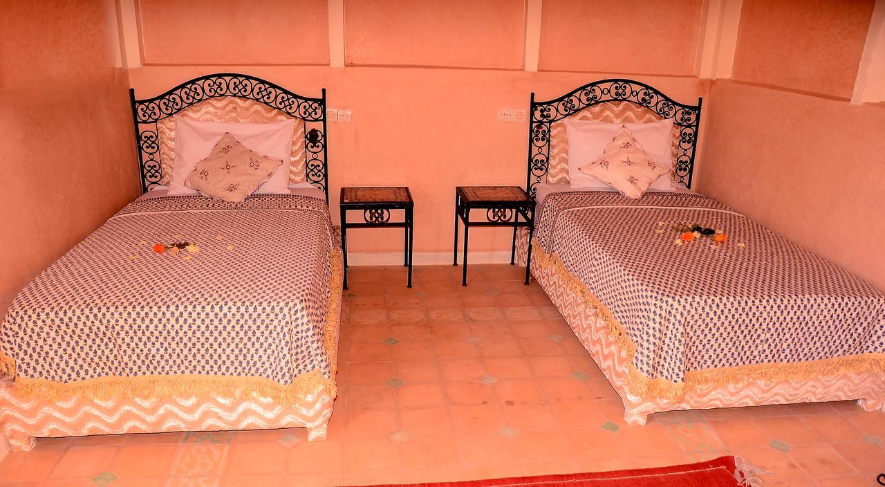 Отель Latifa House Sbiti Экстерьер фото