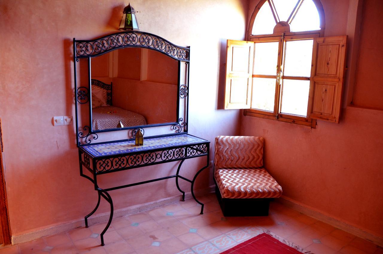 Отель Latifa House Sbiti Экстерьер фото
