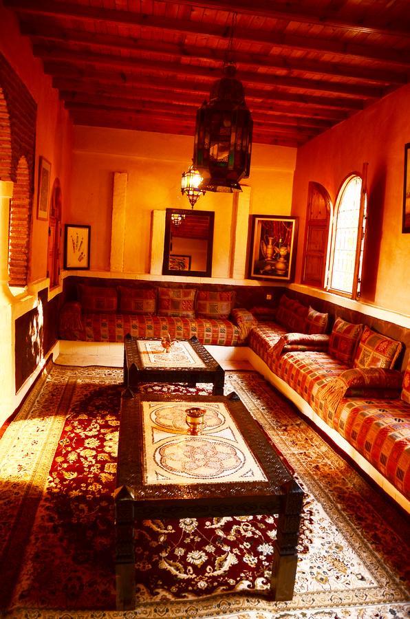 Отель Latifa House Sbiti Экстерьер фото