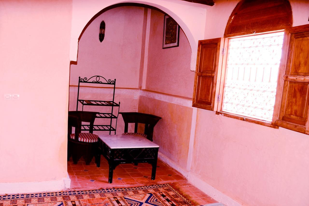 Отель Latifa House Sbiti Экстерьер фото