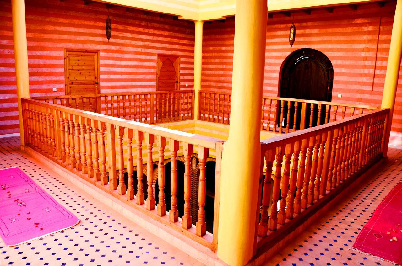 Отель Latifa House Sbiti Экстерьер фото