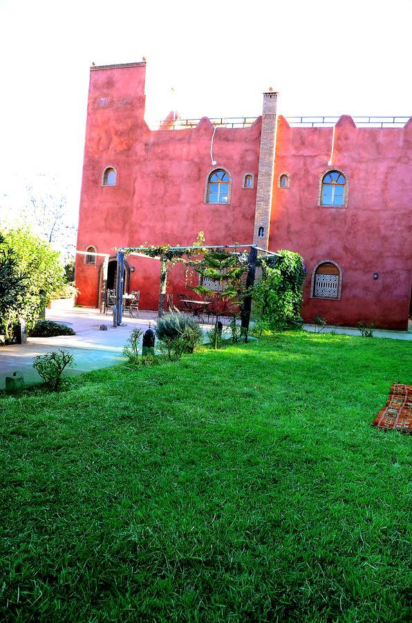 Отель Latifa House Sbiti Экстерьер фото