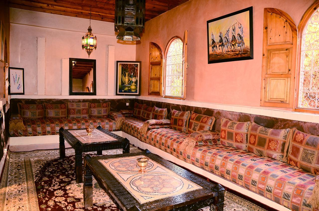 Отель Latifa House Sbiti Экстерьер фото